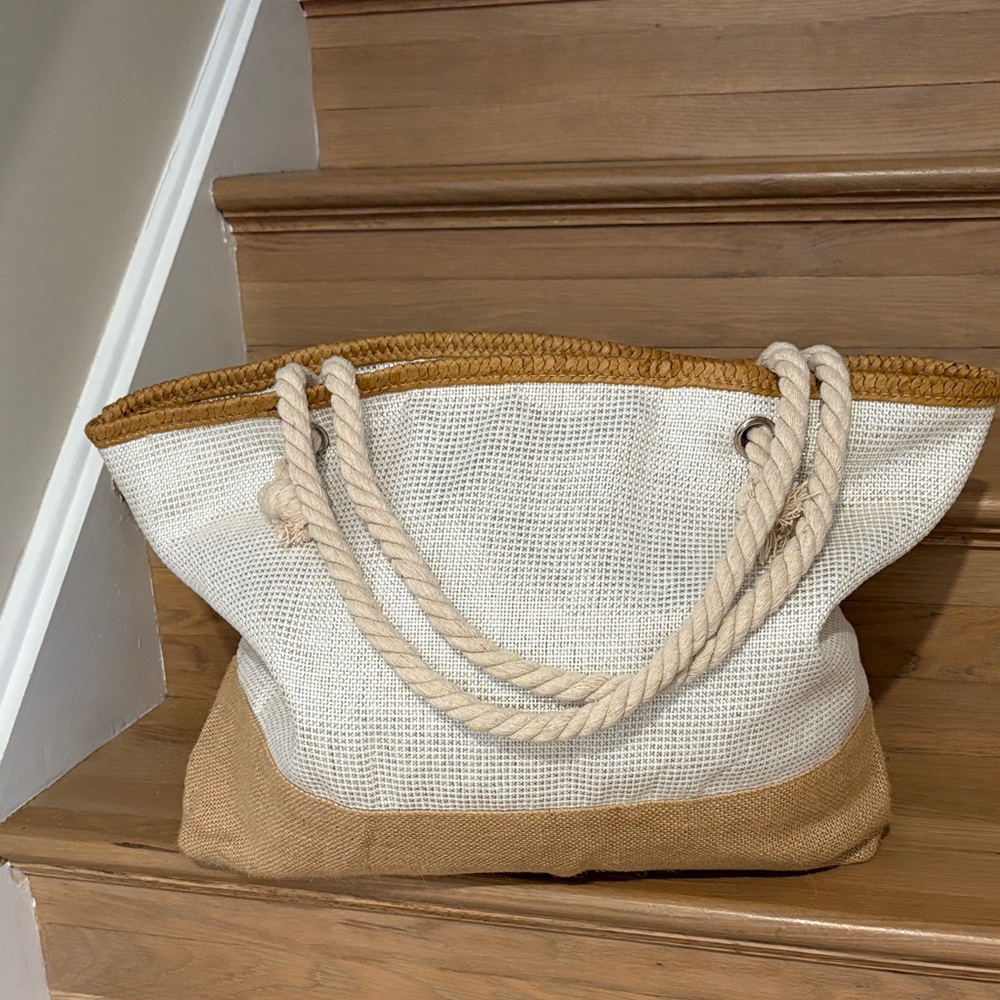 Neutral Rope-Handle Beach Tote Bag